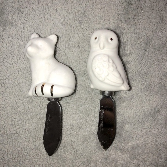 SET OF 2 SPREADERS W Ceramic Fox and Owl Handles Jam Butter Condiments - Picture 1 of 9